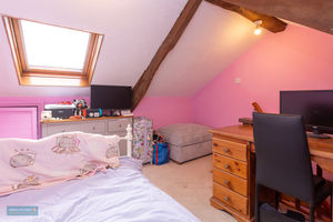 Bedroom- click for photo gallery